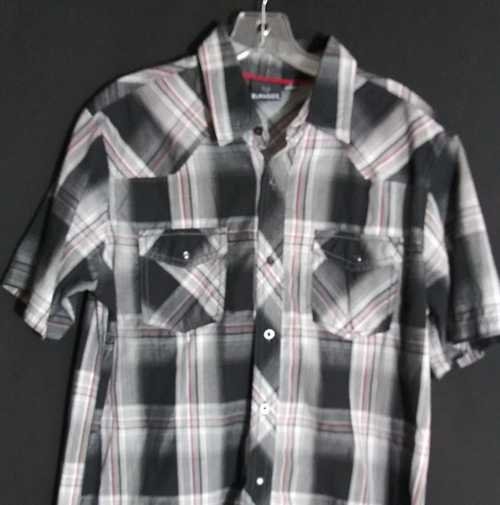 Burnside, NWOT,short sleeve plaid
